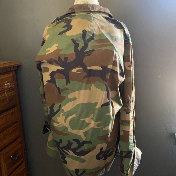 Vintage US Military Mens Woodland Camouflage hot weather combat coat - Picture 3 of 7